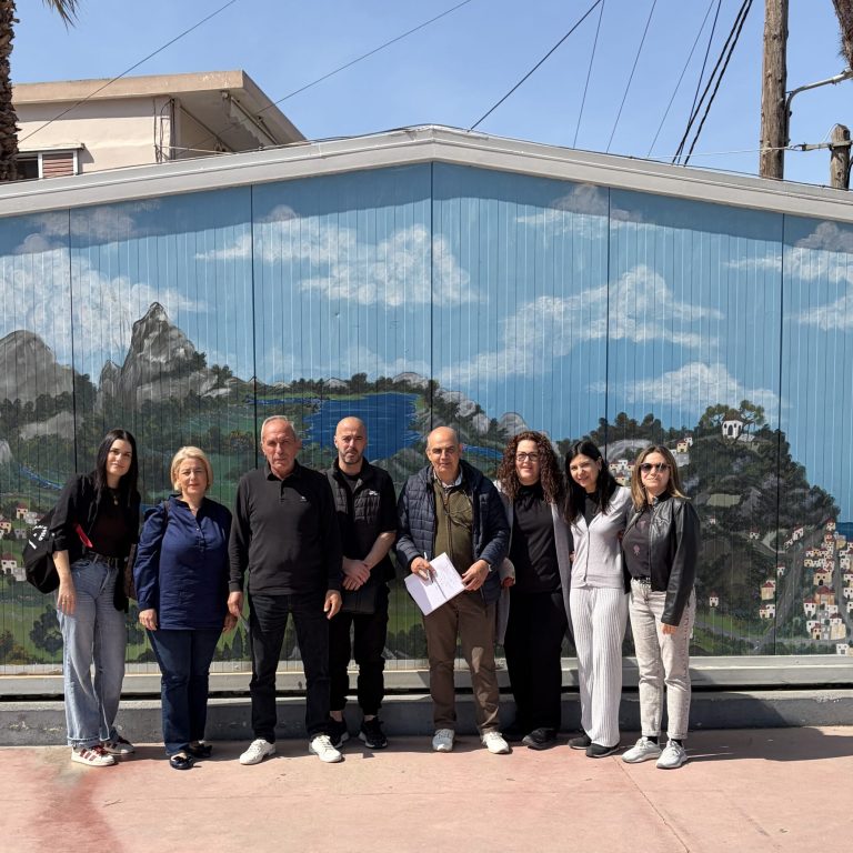 ΔΗΜΟΤΙΚΟ ΚΑΜΙΝΙΩΝ